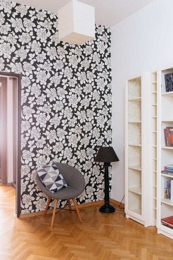 Comfortable & Spacious Lodz City Center Apartment Bagian luar foto